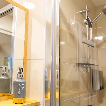 Serenity Mobile House