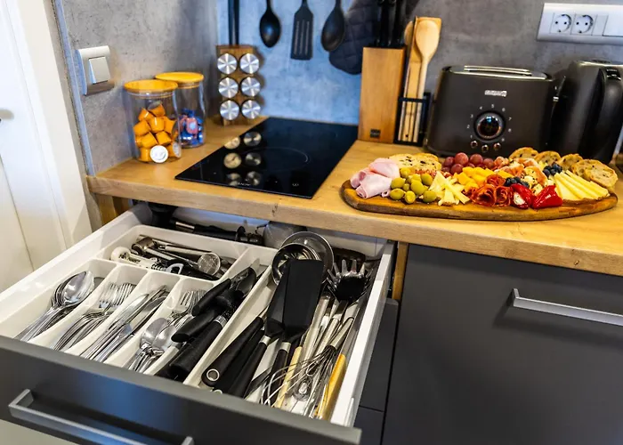 Serenity Mobile House