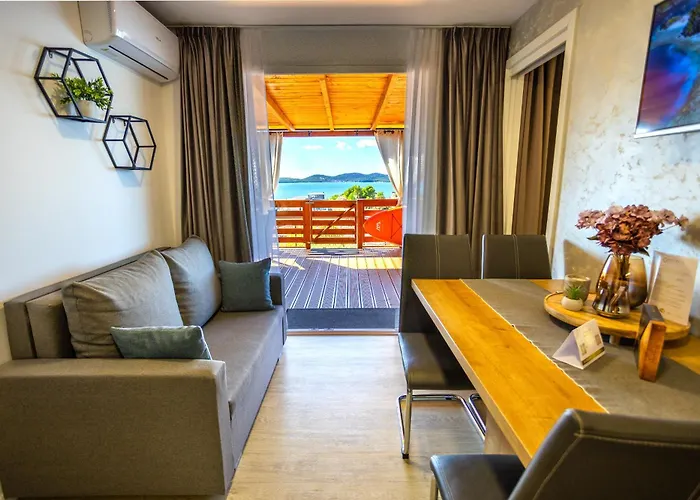 Дом отдыха Serenity Mobile House *